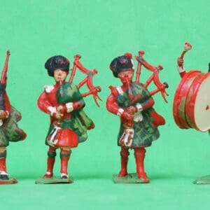 SOLD Cherilea Highland Bandsmen - 60mm scale