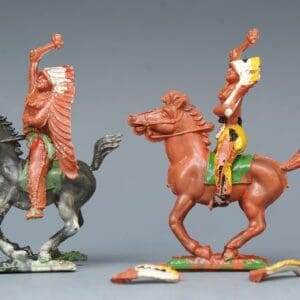Cherilea 40mm Mounted Indians with Tomahawks