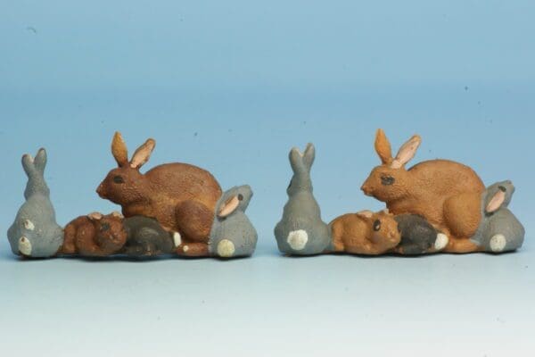 NEW! Herald Doe with Young - Light or Dark Brown