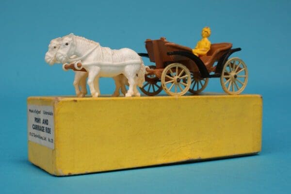 Taylor & Sons Pony & Carriage Ride - Boxed!