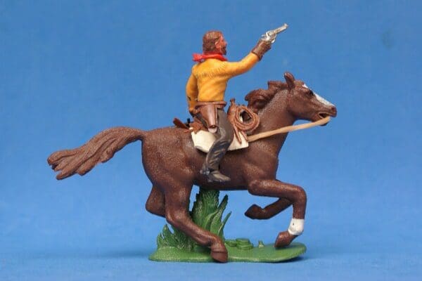 SOLD Swoppet Cowboy Firing Mounted (2nd Series) - YELLOW Shirt - Image 5
