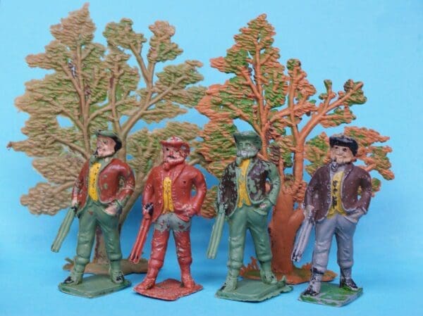 SOLD Cherilea 60mm Farmers & Scarce Tree Models