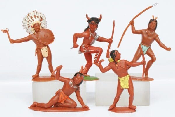 SOLD Gemodels Indians - Set of 5 Poses