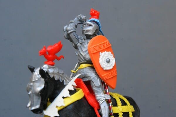 Britains C15th Century Mounted Knight Attacking - Near MINT