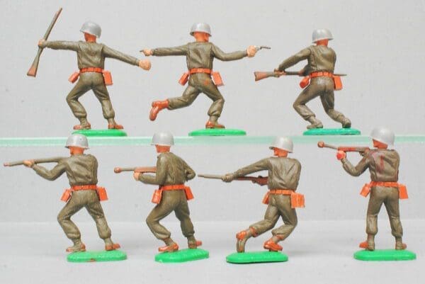 NEW! Timpo 1st Series Khaki Soldiers - Full Set! - Image 3