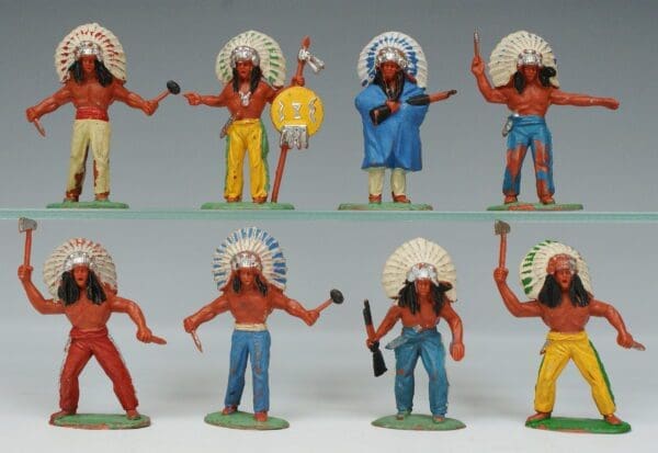 SOLD Timpo Solid Plastic Indians x 8 - Great Condition!