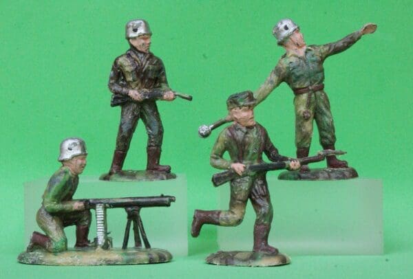 SOLD Speedwell Japanese Jungle Fighters - CAMOUFLAGE Plastic