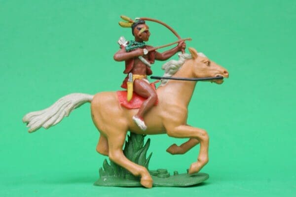 Swoppet Mounted Indian Brave with Bow & Arrow (Sussex) - Image 3