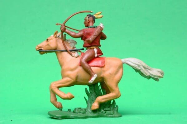 Swoppet Mounted Indian Brave with Bow & Arrow (Sussex) - Image 4