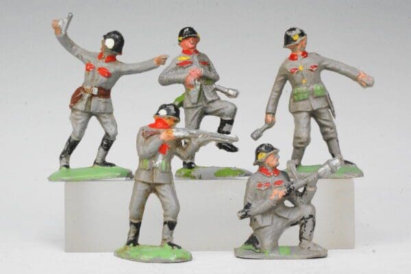 SOLD Trojan German Soldiers - Part Set of 5 Figures