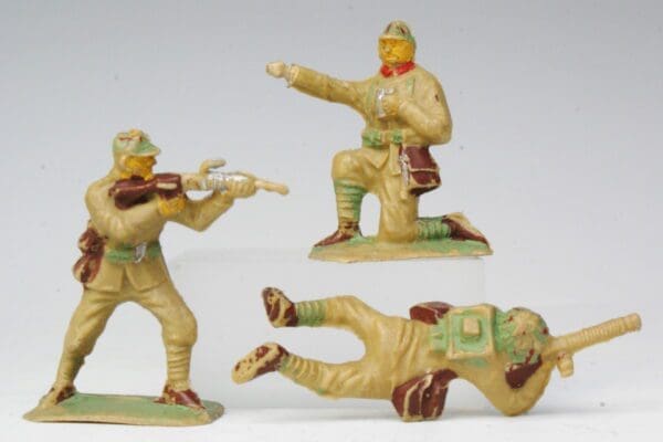 SOLD Trojan Japanese Soldiers, 3 Poses - RARE!