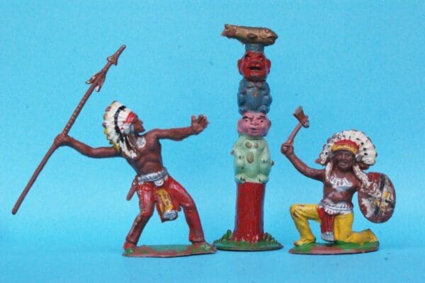 SOLD Cherilea Indians & Totem from Lead Moulds