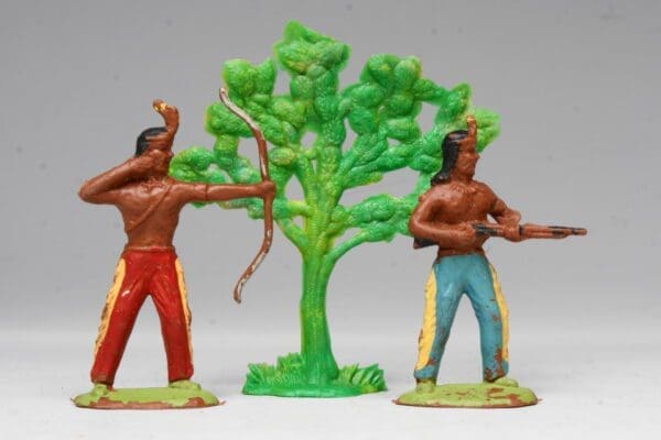 SOLD Speedwell/UNA Smaller Indians - Matching Pair!