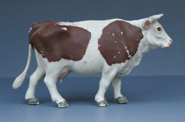 SOLD Britains Standing Cow SMOOTH Plastic from Lead Mould