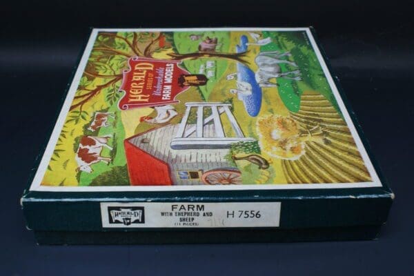 SOLD Herald Farm Box Set with Shepherd - 11 Pieces - Image 3
