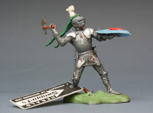 Swoppet C15th Knight with Axe, Boars Head Crest