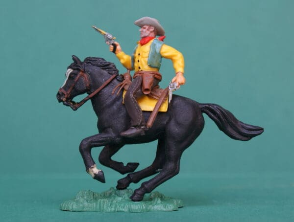 Swoppet Cowboy Firing Twin Guns Mounted (Late Issue)