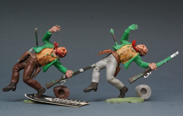 Swoppet Cowboys Wounded with Arrow - GREEN Torsos