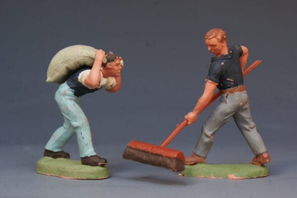 Herald Polythene Farm Labourers - Image 2