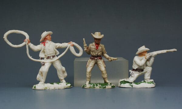 Paramount Wild West Cowboys - All 3 Poses! - Image 2