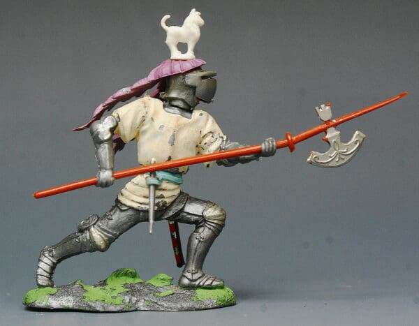 Swoppet C15th Knight with Pole-axe - Genuine Factory Error!