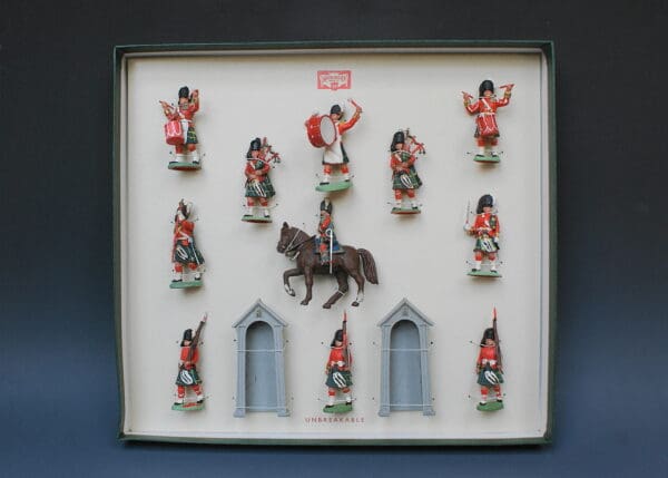 Herald Gordon Highlanders Regimental Set - REPRO Box - Image 2
