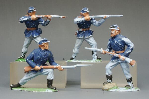 Timpo Solids ACW Union Infantry - LIGHT BLUE Plastic