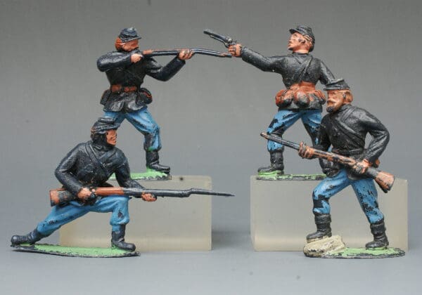 Timpo Solids Set of ACW Union Infantry - ROYAL BLUE Legs