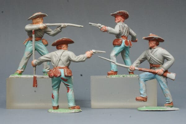 Timpo Solids Matching Set of ACW Confederate Infantry - Image 2