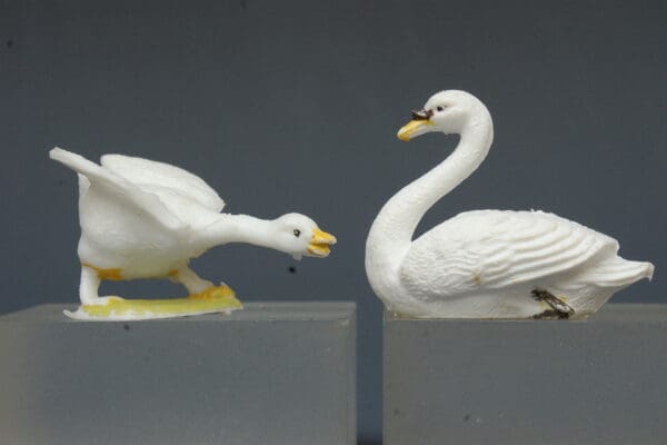 Hilco Farm Mute Swan and Angry Gander (Britains copy) - Image 2