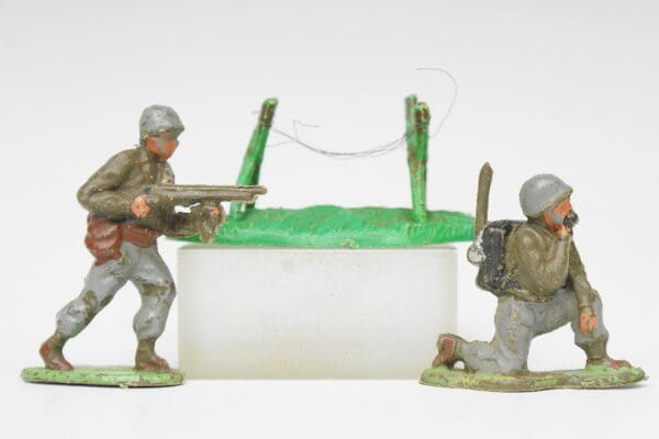 Trojan Modern American Soldiers with Speedwell Battlefield Piece