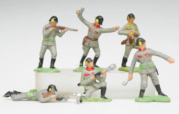Trojan WW2 German Soldiers - Full Set of 6 Poses