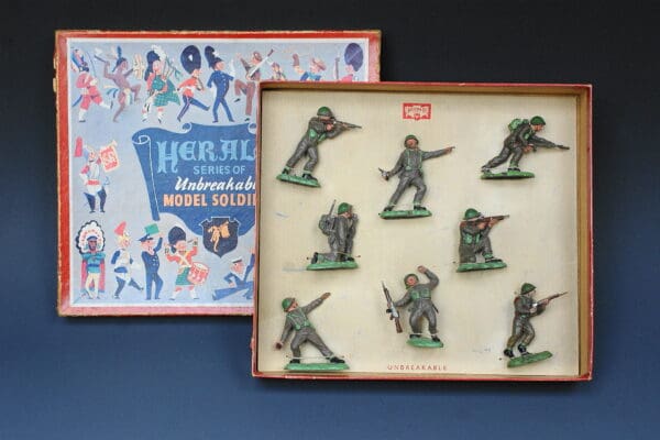 Herald Zang Khaki Infantry (8 Pieces) - Boxed