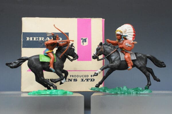 Herald Mounted Indian with Bow & Arrow Boxed - REDUCED Paint