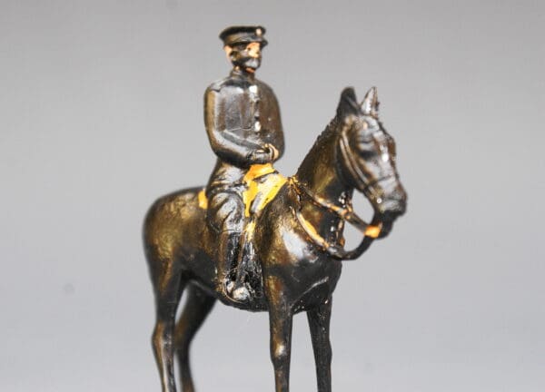 Taylor & Sons 40mm Mounted Policeman (T&B Lead Mould) - Image 3