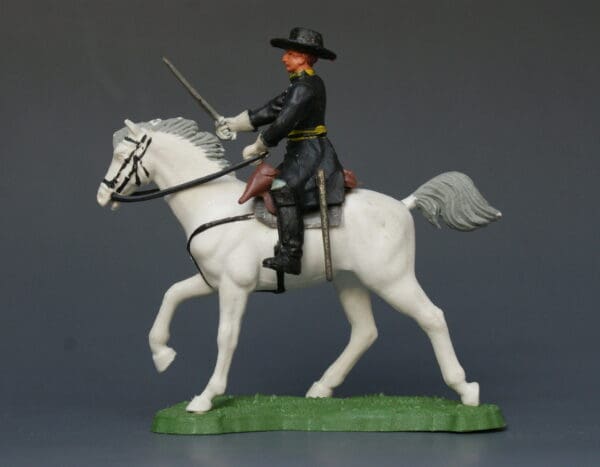 Swoppet ACW Union Cavalry Officer - Frock Coat #4