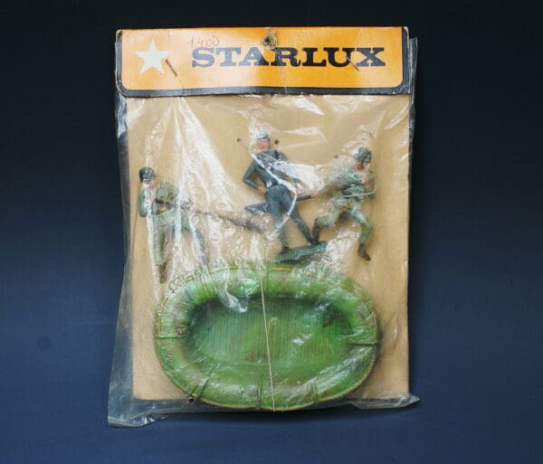 Starlux (France) 54mm U.S. Marines Dinghy Header Card Set