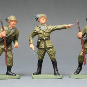 Starlux (France) 54mm WW2 Bersagslieri - Group of 3