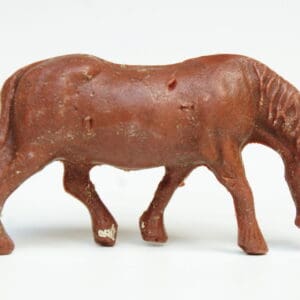 Timpo Shire Horse Feeding (Lead Mould) - BROWN Plastic!
