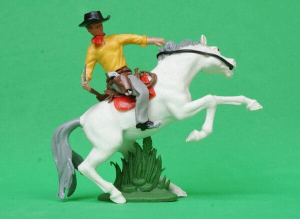 Swoppet Mounted Cowboy Knife-fighter YELLOW Torso (Manhattan)