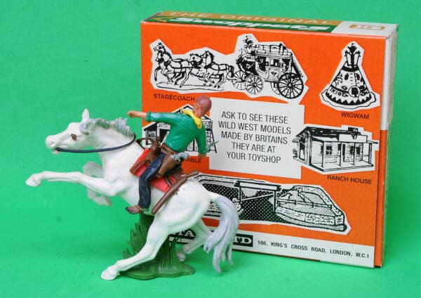 Swoppet Mounted Cowboy Knife-fighter GREEN Torso (Manhattan) - Image 4