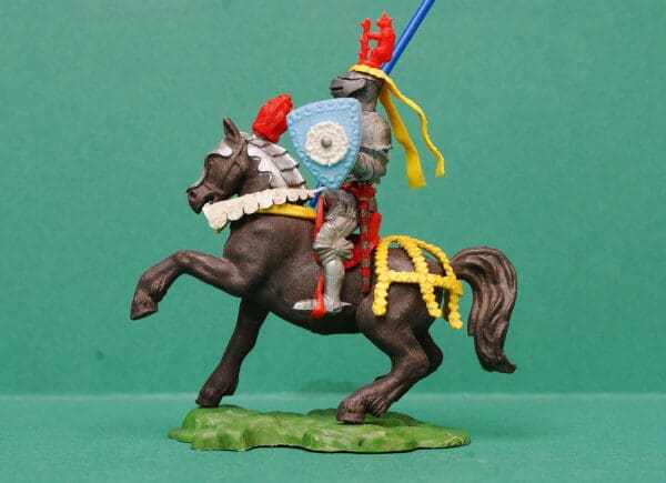Swoppet C15th Mounted Knight with Standard
