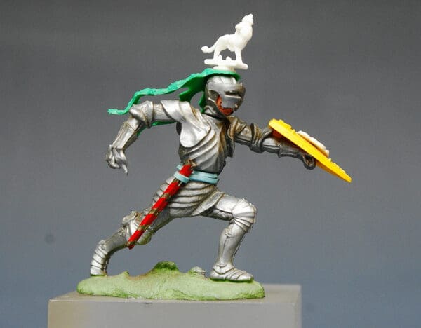 Swoppet C15th Knight Attacking with Sword (Manhattan)