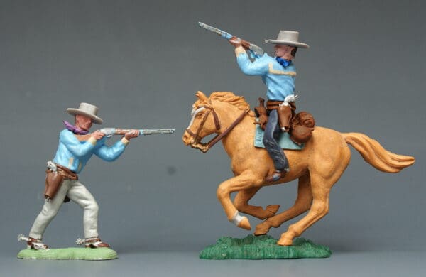 Swoppet Cowboy Firing Rifle Mounted & On Foot LIGHT BLUE Torso