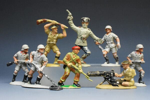 Charbens WW2 British, German & Russian Army - Job Lot to Clear!