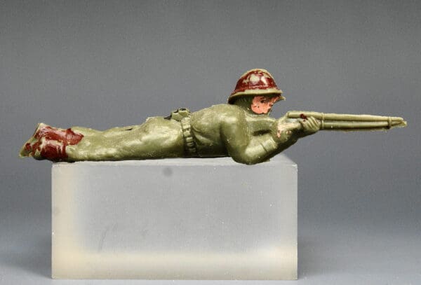 French 54mm WW2 Soldier Lying Prone, Firing