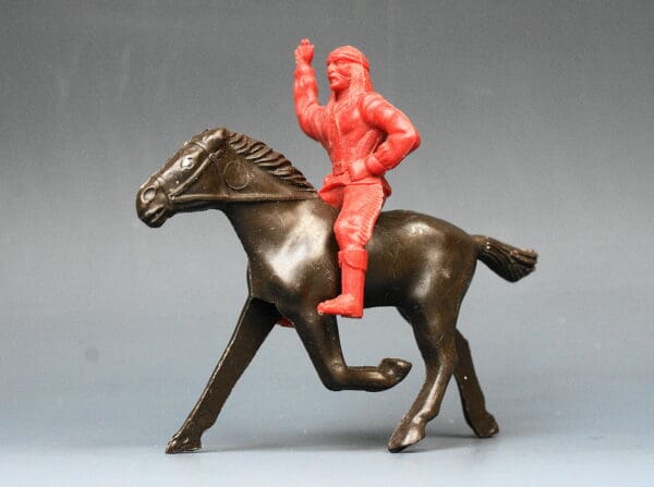 Poplar Plastic Large Scale Mounted Indian Brave Cochise - Image 3