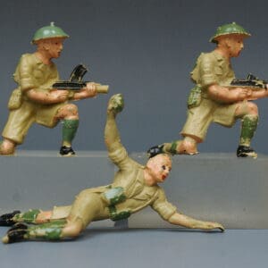 Cherilea 60mm British 8th Army - LIGHTER GREEN Helmets