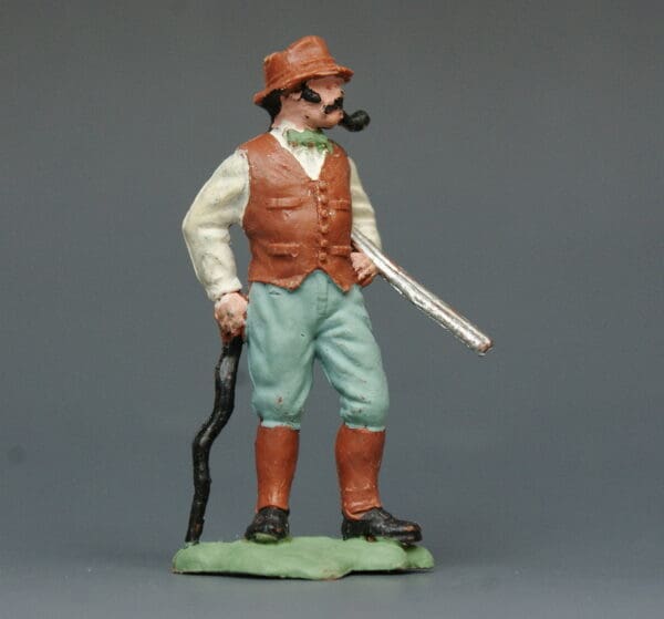 Herald Farmer with Shotgun - Chestnut Brown (Sussex)