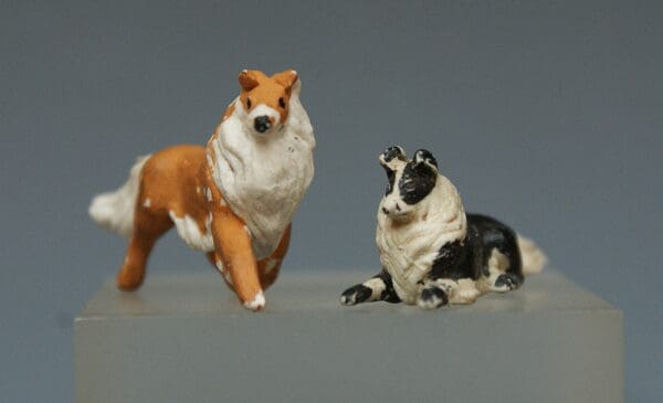 Herald Sheepdogs Lying & Running - Black & Tan Colour - Image 3